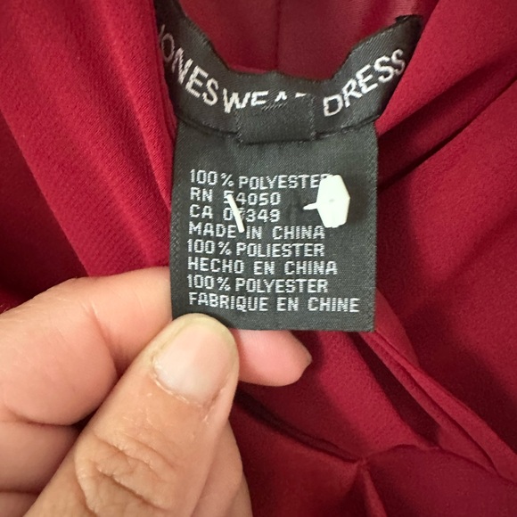 Jones Wear Dress Formal Crimson Red - Picture 3 of 4